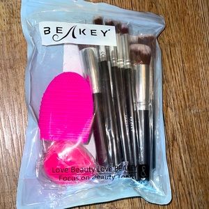 Makeup Brushes, cleaner, and sponge